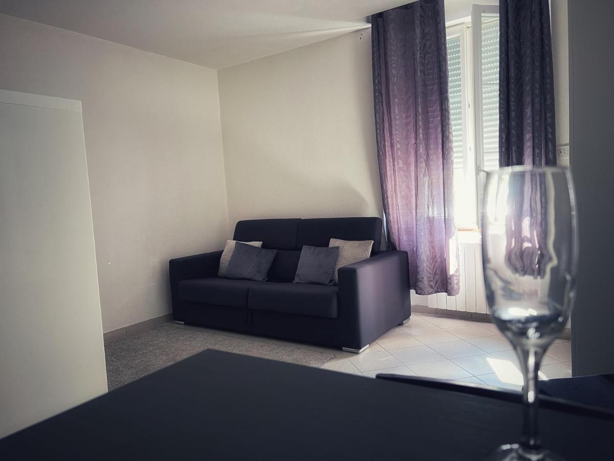 Superbe Studio Apartment Saint-Andre-de-Cubzac Bagian luar foto
